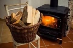 O κίνδυνος που κρύβουν οι ξυλόσομπες