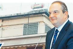 Πούλησε το «ιστορικό» ρετιρέ στο Κολωνάκι ο Κώστας Καραμανλής
