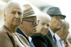 Ζητούσαν από ηλικιωμένους χρήματα για... μοσχεύματα
