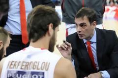 Μπαρτζώκας με στυλ... Ιωαννιδικό! (vid)