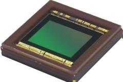20MP φωτογραφική μηχανή από την Toshiba για smartphones και tablets