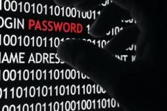 Έκλεψε 2.000.000 διευθύνσεις e-mail και τις πουλούσε!