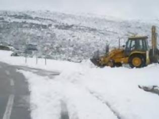 Φωτογραφία για Χιονίζει στα Χάνια Πηλίου! Κλειστός ο δρόμος για τη Ζαγορα λόγω καθίζησης!