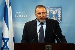 Ισραήλ: Δίωξη για απάτη και απιστία κατά του Λίμπερμαν