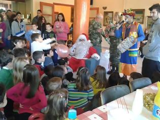 Φωτογραφία για Χριστουγεννιάτικη εκδήλωση για τα παιδιά των στελεχών των Στρατιωτικών Μονάδων-Υπηρεσιών Κορινθίας