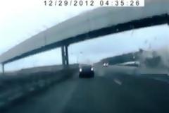Σε video η στιγμή της συντριβής του Ρωσικού Αεροπλάνου (ΒΙΝΤΕΟ)