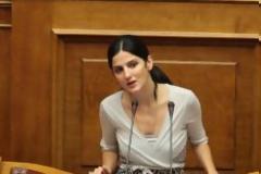 Tα... μασάει ο ΣΥΡΙΖΑ για την εκκλησιαστική γη