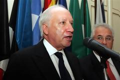 Στην Ευρώπη πλέον το «διπλωματικό γήπεδο» του Σκοπιανού