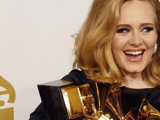 Φωτογραφία για H Adele στην 4η θέση των εμπορικότερων δίσκων όλων των εποχών