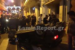 Λαμία: Τούμπαρε ξημερώματα μπροστά στη Μητρόπολη [video]