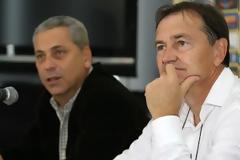Ο Λίνεν ζητάει παίκτες και ο Δημητρέλος τον προσγειώνει