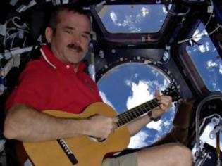 Φωτογραφία για To πρωτο τραγούδι που ηχογραφείται στο διάστημα! (video)