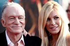 Τρίτο στεφάνι για τον 86χρονο Hugh Hefner!