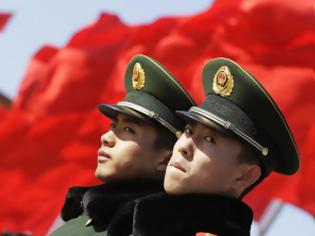 Φωτογραφία για Η Κίνα αρνήθηκε άδεια παραμονής στον ανταποκριτή των New York Times