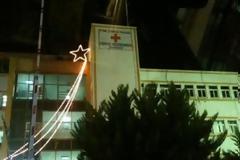 Κατέρρευσε λίγο μετά την αλλαγή του χρόνου, μπροστά στους συγγενείς του!