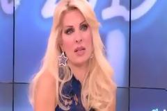 Η Ελένη Μενεγάκη μιλά στην εκπομπή της για το ταξίδι με τον Ματέο!