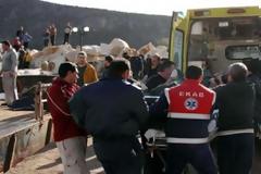 Τον βρήκαν νεκρό, δεμένο με σχοινί κάτω από μία βάρκα!