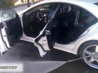 Φωτογραφία για Ο πιο χαζός ιδιοκτήτης αυτοκινήτου στον κόσμο! [video]