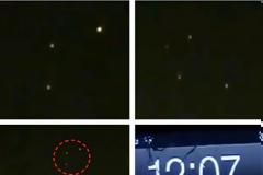 UFO πάνω από Phoenix, Arizona 1 Ιανουαρίου, 2013.