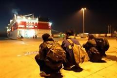 Πάτρα: Επιστρέφουν στην Ακτή Δυμαίων οι παράνομοι μετανάστες - Δεν πτοούνται από την παρουσία της Αστυνομίας