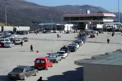 Ξεκίνησε η επιστροφή Αλβανών και Βορειοηπειρωτών στην Ελλάδα, ουρά δυο χιλιομέτρων στην Κακκαβιά
