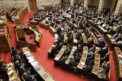 Επιστολή-χαστούκι στους 300 της Βουλής από αντιναύαρχο: 