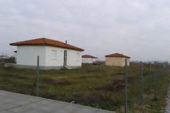 Απίστευτες σπατάλες..Έχτισαν σπίτια για αθίγγανους που δεν πήγαν να μείνουν ποτέ...