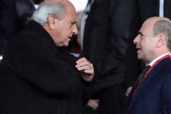 Ψάχνει δέκα εκατομμύρια ευρώ