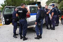 Υποπτες «πληροφορίες» και συγχωροχάρτια» ενώνουν αστυνομικούς και εμπόρους ναρκωτικών