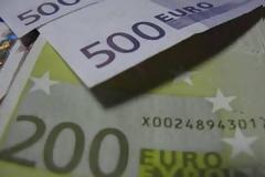 Eπιστρέφουν οι καταθέσεις στην Ελλάδα