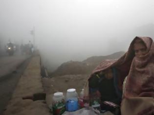 Φωτογραφία για Ινδία: 107 νεκροί από το κρύο μέσα σε δύο εβδομάδες