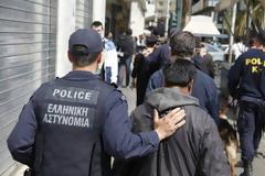 Επιστρέφουν στο λιμάνι της Πάτρας οι λαθρομετανάστες
