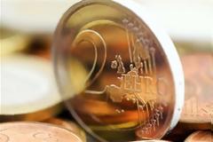 Υποτίμηση του ευρώ έναντι των ξένων νομισμάτων το 2012