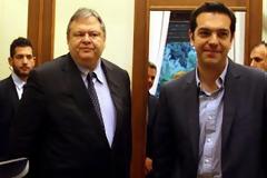 Μάχη χαρακωμάτων ΠΑΣΟΚ-ΣΥΡΙΖΑ για τη λίστα Λαγκάρντ