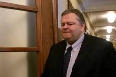Δεν «βλέπουν» ευθύνες Βενιζέλου οι βουλευτές ΝΔ-ΠΑΣΟΚ-ΔΗΜΑΡ