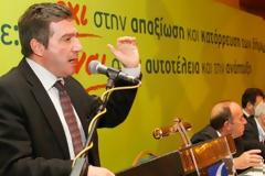 Καμίνης: «Έχετε τεθεί σε διαθεσιμότητα»