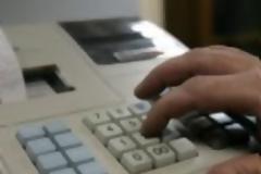 Ερχεται ποινή φόρου 22% για όσους δεν μαζέψουν αποδείξεις