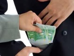 Φωτογραφία για «Σαφάρι» του ΣΔΟΕ για φοροφυγάδες με ελέγχους τραπεζικών λογαριασμών.