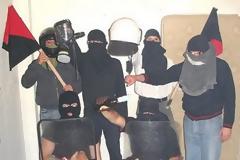 Χρυσή Αυγή - Φυτώριο κουκουλοφόρων ο Σύριζα