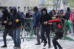 Μην υποκρίνεστε. Ξέρετε ότι η δικτατορία των μειοψηφιών εξευτέλισε τα Πανεπιστήμια