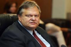 H Aποκαθήλωση του Βενιζέλου! Τι ειπώθηκε στη χτεσινή «πράσινη» γιάφκα...