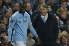 Γέλιο και... χαρά Μαντσίνι-Μπαλοτέλι!
