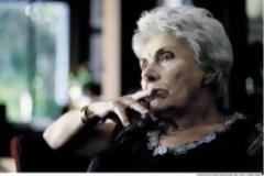 Κική Δημουλά στη Herald Tribune: «Θα ζήσουμε χειρότερα απ' ό,τι στη Χούντα»