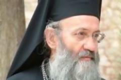 Απίστευτο! Ο Μητροπολίτης Ναυπάκτου έφυγε στη μέση της τελετής των Θεοφανείων