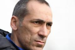 Εύσημα σε Κατσουράνη από Δώνη