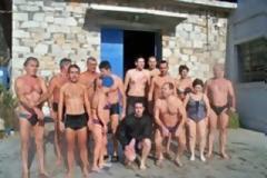 Έντεκα άντρες και τρεις γυναίκες, έπεσαν για το σταυρό στη Παναγία Τρύπα Γορίτσας Βόλου!