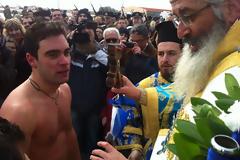 Ο Αγιασμός των Υδάτων στην Αλεξανδρούπολη