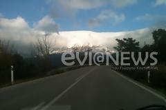 Χιόνια και στις πεδινές περιοχές της Εύβοιας