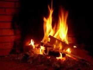 Φωτογραφία για Πάτρα-Τώρα: Στις φλόγες τυλίχθηκε κι άλλη καμινάδα