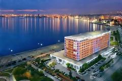 Εμπλοκή στην επανέναρξη λειτουργίας του «Μακεδονία Παλλάς»